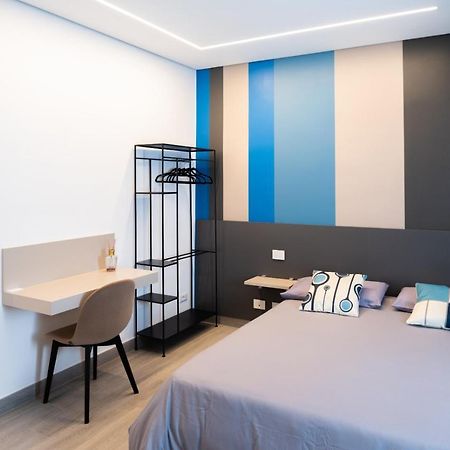 Grey House Guest House Luxury Латина Екстер'єр фото
