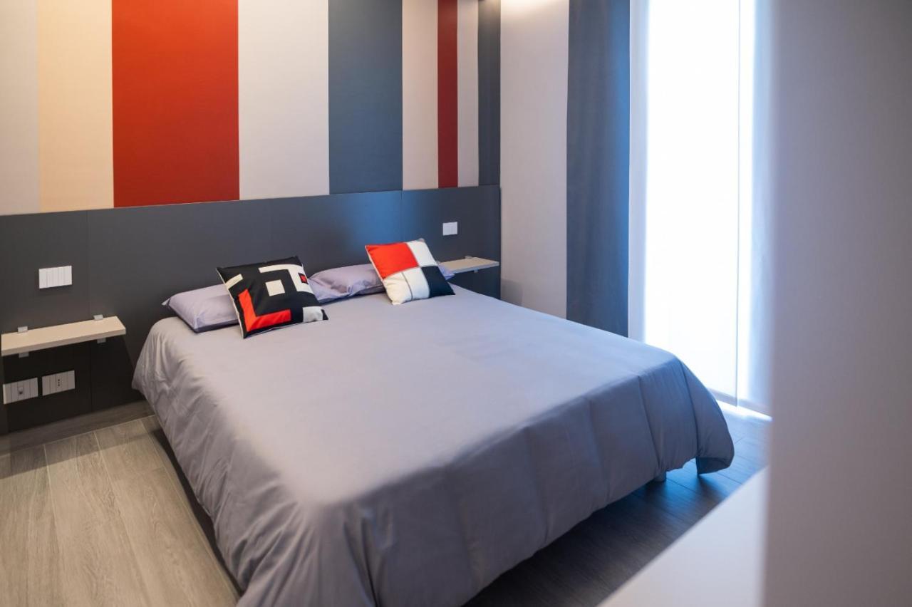 Grey House Guest House Luxury Латина Екстер'єр фото